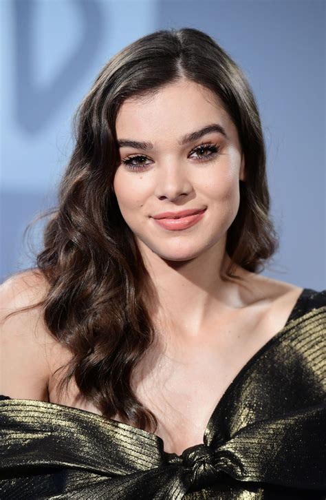 hailee seinfeld